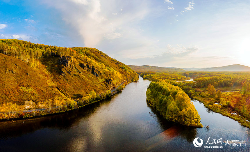 Picturesque autumn scenery in Inner Mongolia