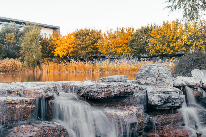 Breathtaking autumn views of 22 universities across China