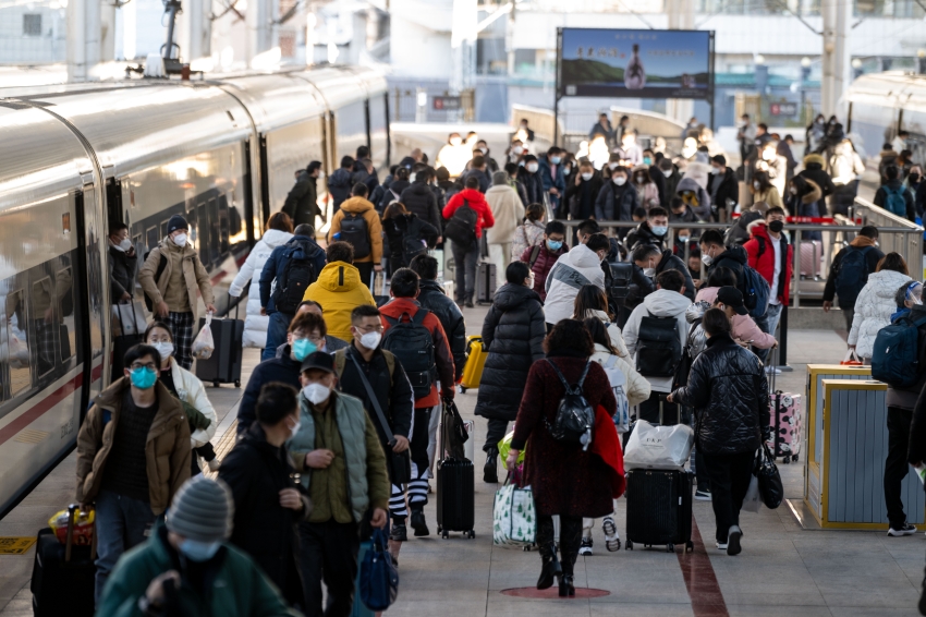 In pics: Beijing gradually returns to usual vibrancy