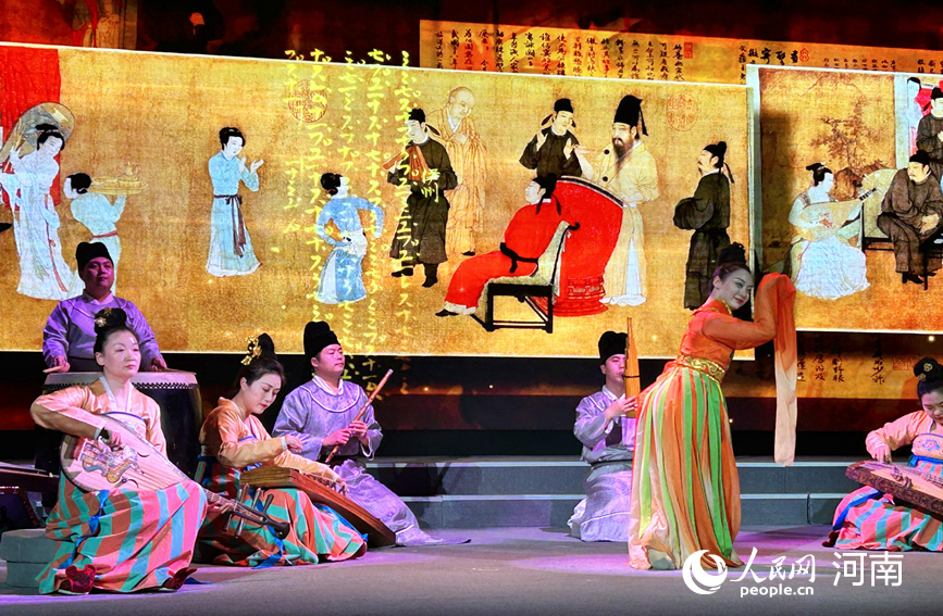 In pics: Relics displayed at Henan Museum show profoundness of Chinese culture