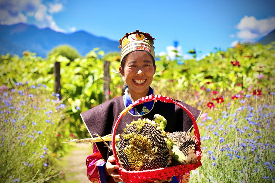 Third China's Xizang Internet Photography & Video Festival unveils excellent photos