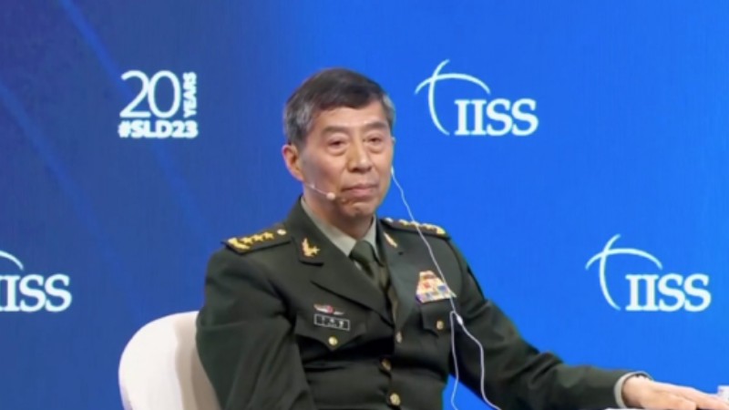 Chinese Defense Minister: Countries should manage their own warships, military planes well