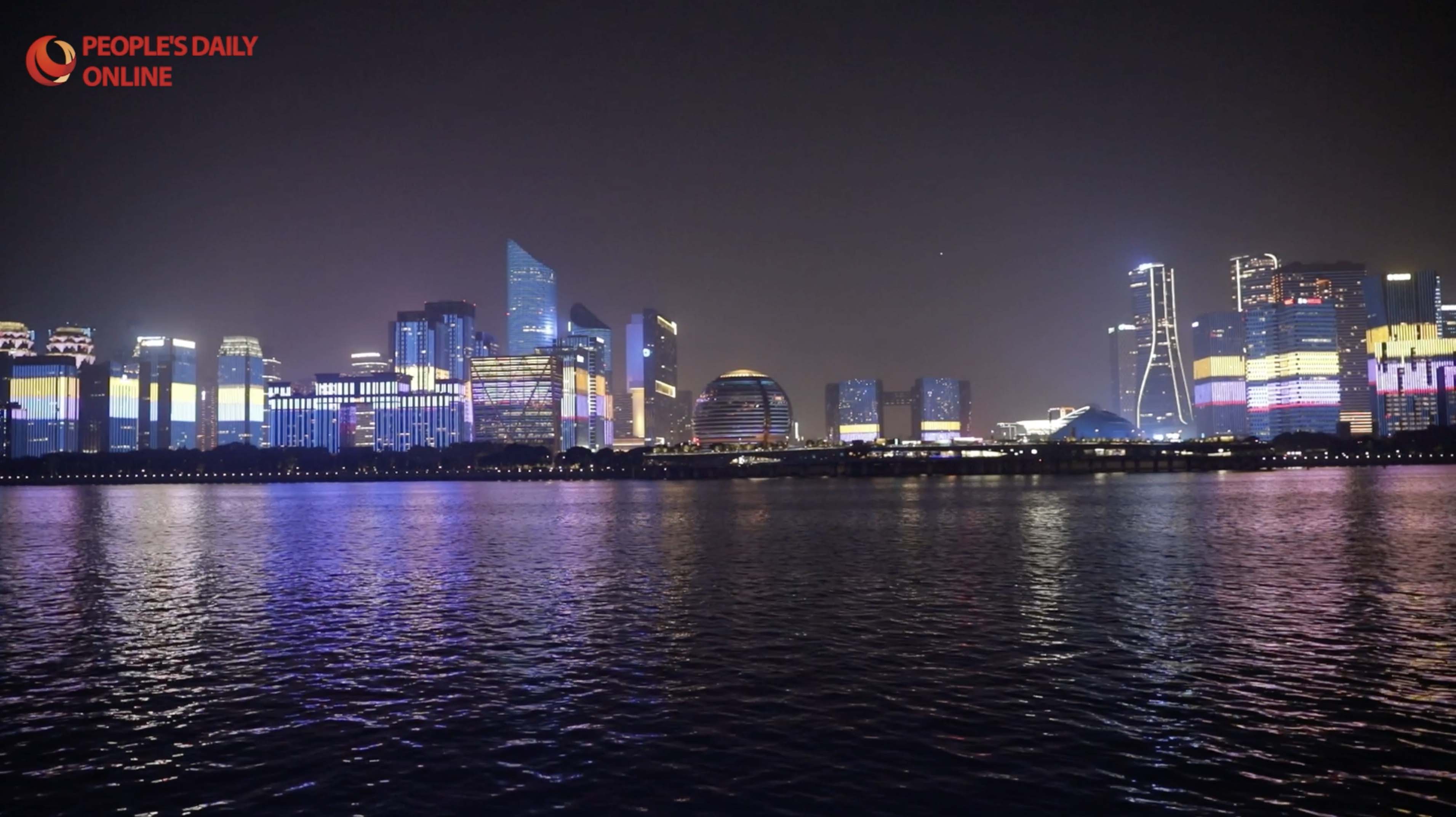 Asian Games-themed light show shines in Hangzhou