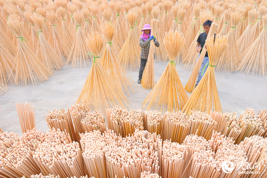 Bamboo industry boosts rural revitalization in county of E China's Jiangxi