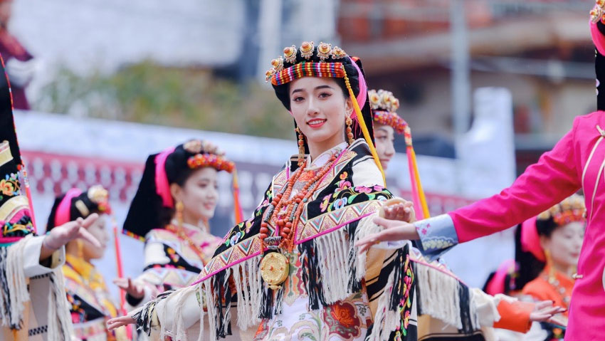 A glimpse of 2023 China Sichuan Danba Jiarong Tibetan Folk Festival