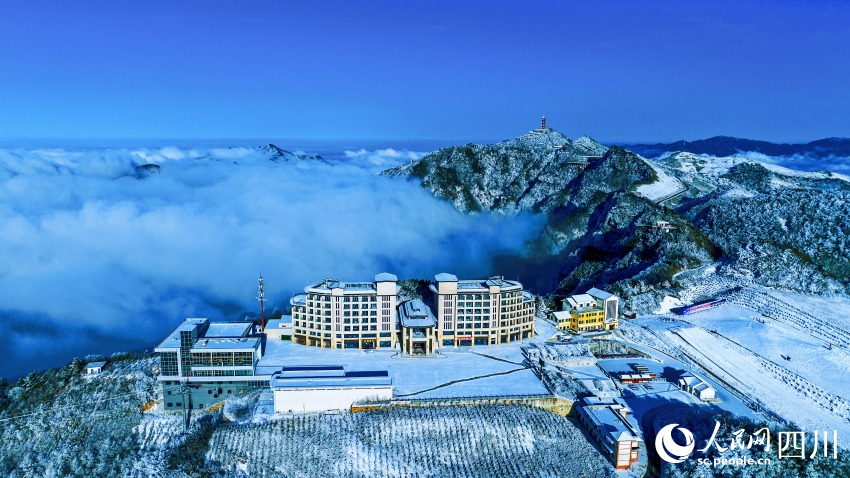 Bashan Grand Canyon in SW China's Sichuan blanketed in snow