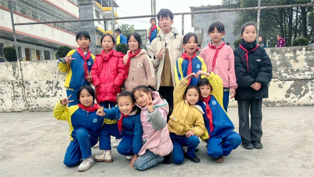 From math to moves: Guizhou teacher empowers students through dance