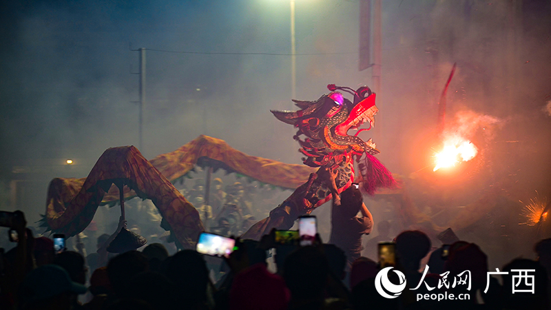 Firecracker Dragon Festival held in Binyang, S China's Guangxi