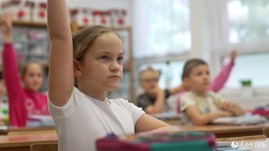 In pics: Cultural exchanges at Hungarian-Chinese bilingual school