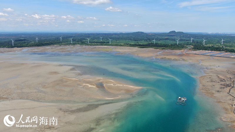 In pics: Picturesque scenery of Danzhou section of Hainan coastal highway for sightseeing