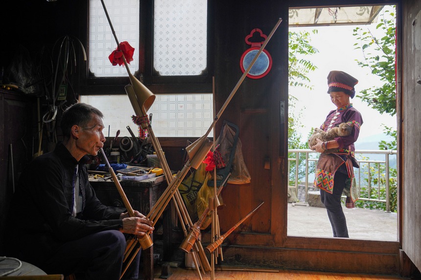 Sexagenarian couple safeguard millennia-old traditional dance in SW China's Guizhou