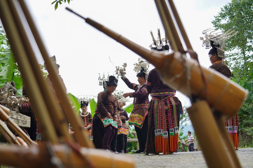 Sexagenarian couple safeguard millennia-old traditional dance in SW China's Guizhou