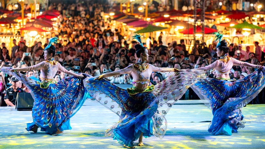 In pics: Starlight Night Market in Jinghong, Yunnan