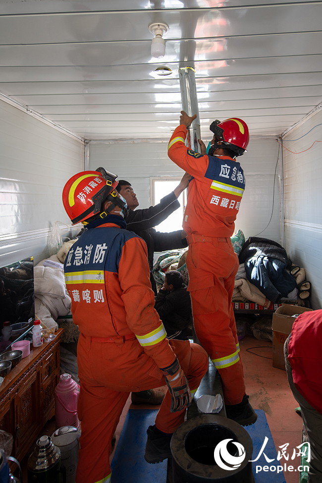 Heartwarming moments at resettlement site after 6.8-magnitude earthquake in Gurong village of Xigaze, SW China's Xizang