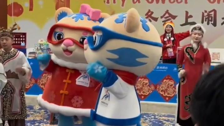 Kenneth Fok celebrates festival with Asian Winter Games athletes