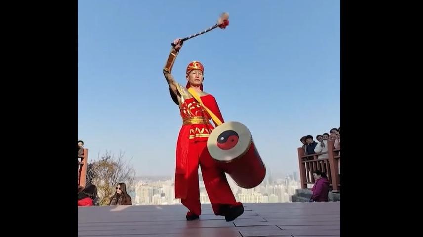 Trending in China | Lanzhou Taiping Drum Dance