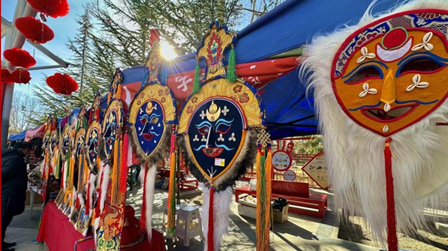 A look at the festive vibes of Tibetan New Year in a Lhasa market, SW China's Xizang