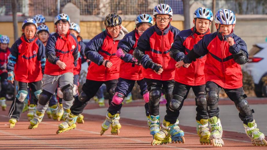 Young girl's roller skating mastery