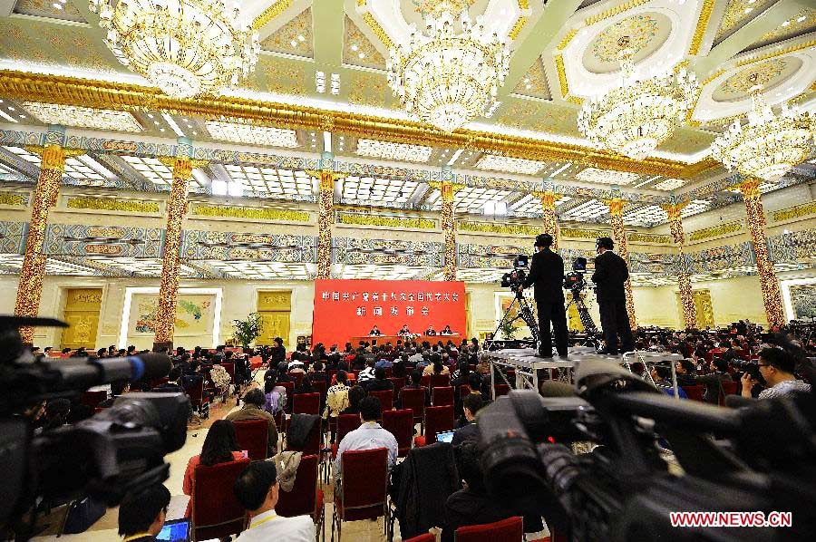 The first press conference of the 18th National Congress of the Communist Party of China (CPC) is held at the Great Hall of the People in Beijing, capital of China, Nov. 7, 2012. The 18th CPC National Congress will be opened in Beijing on Thursday. (Xinhua/Li Xin)