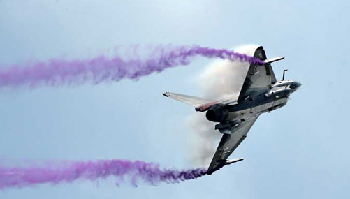 PLA Aerobatic Team gives warm-up performance (I)