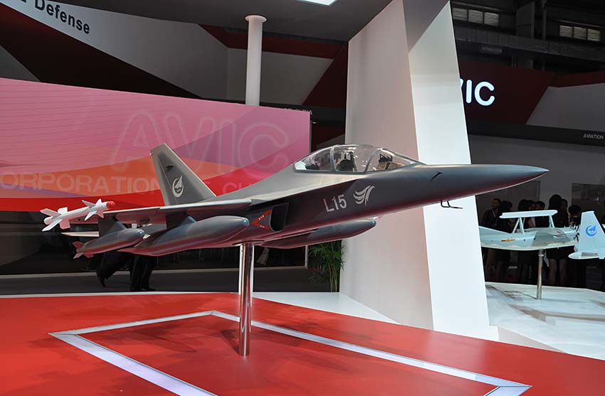 L15 Advanced Trainer (People’s Daily Online/Zhai Zhuanli)