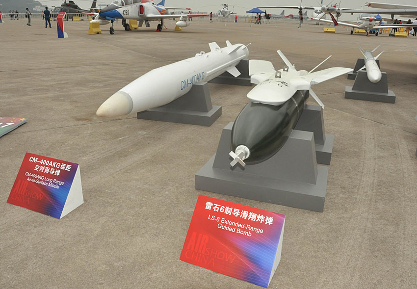 A JF-17 fighter jet is on display at Airshow China 2012 in Zhuhai, south China's Guangdong province. The JF-17 is jointly developed and produced by China National Aero-Technology Import and Export Corporation (CATIC) and Pakistan Air Force. (People's Daily Online/ Zhai Zhuanli)