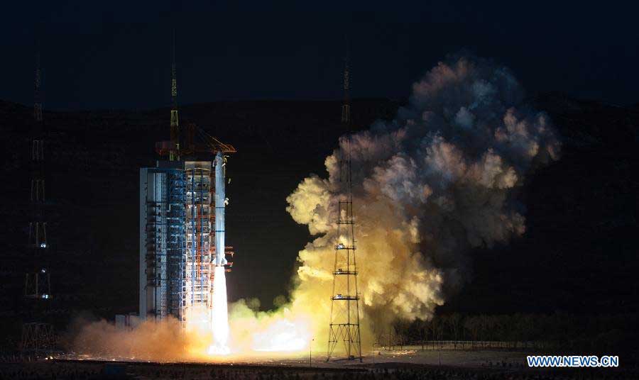 Long March-2C carrier rocket carrying an environment-monitoring satellite Huanjing-1C blasts off from the launch pad at the Taiyuan Satellite Launch Center in Taiyuan, capital of north China's Shanxi Province, Nov. 19, 2012. The Huanjing-1C satellite and the other two satellites Huanjing-1A and Huanjing-1B, which were sent to the outer space in 2008, will be used to monitor the environment and help reduce natural disasters. (Xinhua/Liu Chan) 