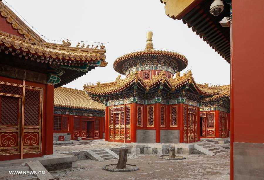 Photo taken on Nov. 27, 2012 shows the restored Xiangyunting (Pavilion of Fragrant Clouds) in the Zhongzheng Dian (Hall of Rectitude) complex at the Forbidden City, Beijing, capital of China, Nov. 27, 2012. (Xinhua/Li Xin) 