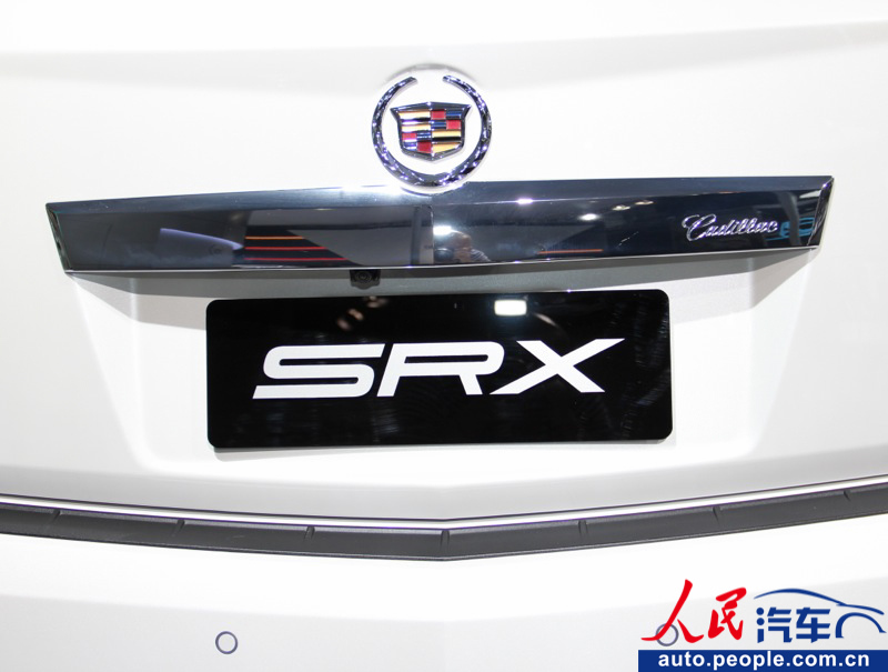 Cadillac SPX shines at Guangzhou Auto Exhibition (11)