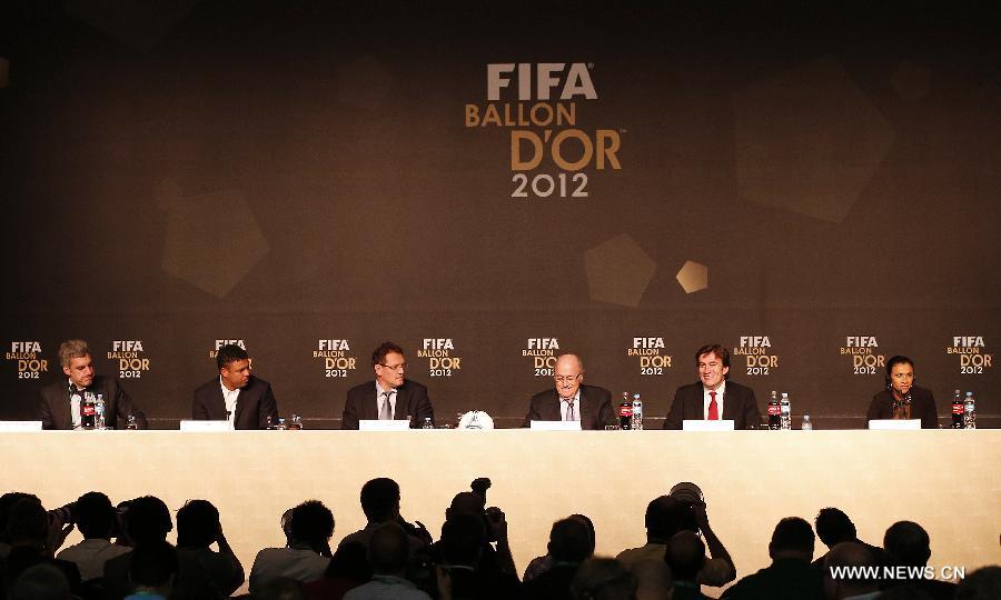 Photo taken on Nov. 29, 2012 shows the announcement of the finalists of Golden Ball award in Sao Paulo, Brazil. (Xinhua/Agencia Estado) 