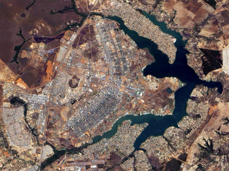 Brasilia, Brazil: It is one of the famous new-planning cities in the world. From the aerial photography, the outline of this city seems like a big bird or an airplane. (Photo/Xinhua)