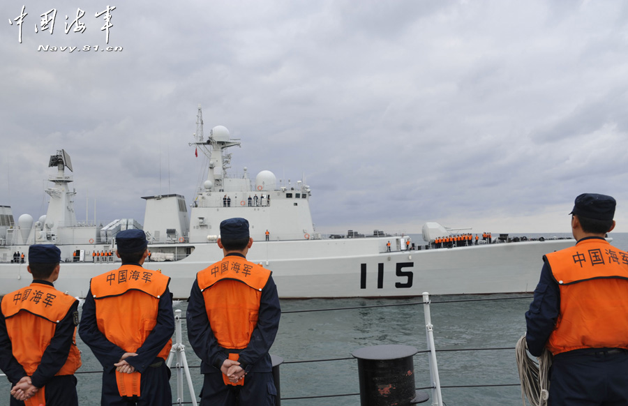 Recently, a destroyer flotilla under the North China Sea Fleet of the Navy of the Chinese People's Liberation Army (PLA) organized its ship formation to conduct actual-combat confrontation assessment in the waters of the Yellow Sea, so as to examine emergency-handling capability of its officers and men under actual-combat conditions. (Xu Haining/chinamil.com.cn)