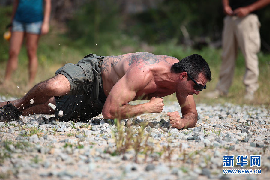 'Devil' foreign instructors at Chinese bodyguard training camp (9)