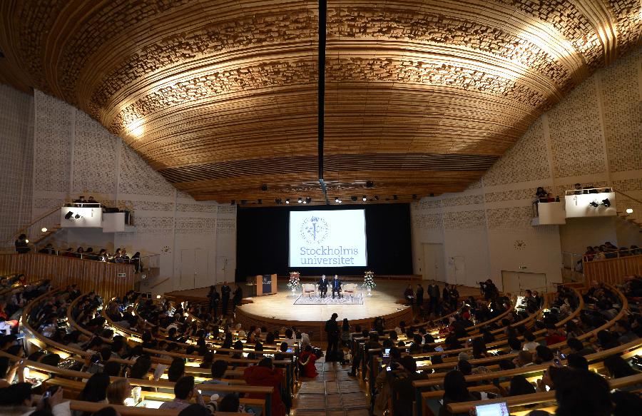 Chinese writer and winner of the 2012 Nobel Prize for Literature Mo Yan speaks at Stockholm University in Stockholm, capital of Sweden on Dec. 9, 2012. (Xinhua/Wu Wei) 