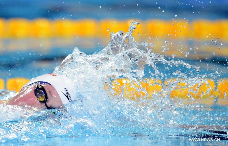 Hannah Miley of Britain competes during the women's 400 individual medley at the 11th FINA World Swimming Championships in Istanbul, Turkey, on Dec. 12, 2012. Hannah Miley won the gold with 4 minutes and 23.14 seconds. (Xinhua/Ma Yan) 