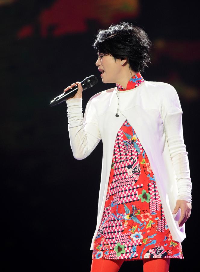 A singers performs at the opening ceremony of the 7th China Beijing International Cultural & Creative Industry Expo in Beijing, capital of China, Dec. 19, 2012. The five-day expo opened Wednesday night in Beijing. (Xinhua/Luo Xiaoguang) 