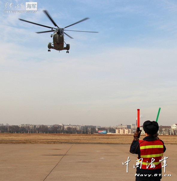 A carrier-based aircraft regiment under the North Sea Fleet of the Navy of the Chinese People's Liberation Army (PLA) successfully completed the training of the last flying day of this year on December 19, 2012. It marks this regiment's annual flight training has been satisfactorily completed. (navy.81.cn/Hu Baoliang, Wang Yan)