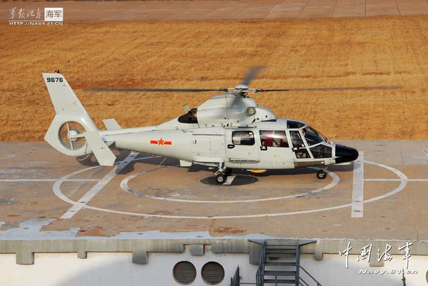 A carrier-based aircraft regiment under the North Sea Fleet of the Navy of the Chinese People's Liberation Army (PLA) successfully completed the training of the last flying day of this year on December 19, 2012. It marks this regiment's annual flight training has been satisfactorily completed. (navy.81.cn/Hu Baoliang, Wang Yan)