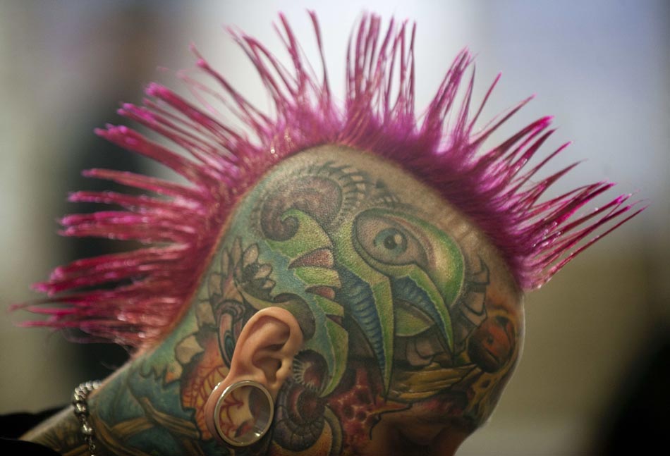 Tattoo: A candidate in a tattoo competition held in Medellin, Colombia, on Nov. 16, 2012. (Xinhua/AFP)
