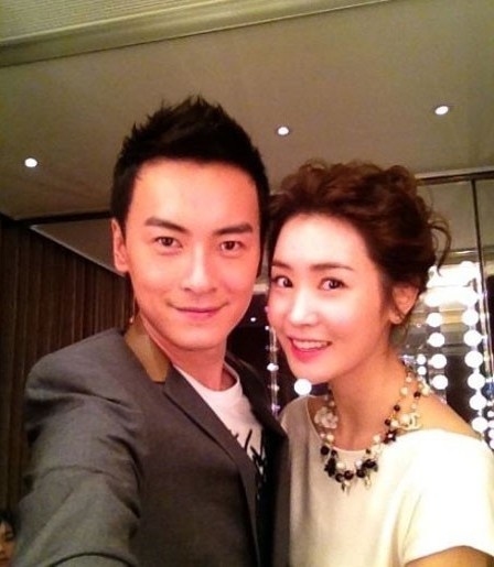 Joseph Cheng and Lee Da Hae (hunantv.com)