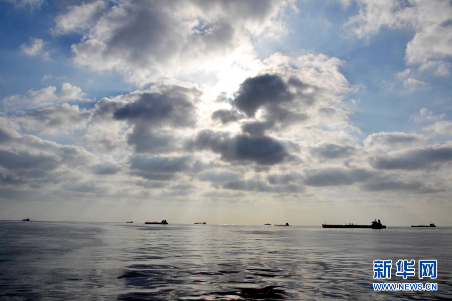 Photo review: Chinese Navy's escort missions in Gulf of Aden. (Xinhua)