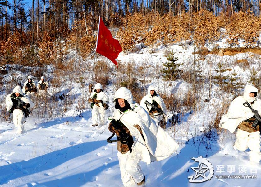 In late December 2012, a garrison regiment conducts a drill deep in the Greater Hinggan mountains of Heilongjiang province. The soldiers went through many hard exercises although the temperature dipped to 40 degrees Celsius below zero. (Photo/ reader.chinamil.com.cn)