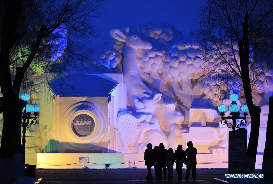 Snow sculptures are seen in the 25th China (Harbin) International Snow Sculpture Art Expo in Harbin, capital of northeast China's Heilongjiang Province, on Jan. 8, 2013. The expo covers an area of 600,000 square meters and used 100,000 cubic meters of snow. (Xinhua/Wang Jianwei) 