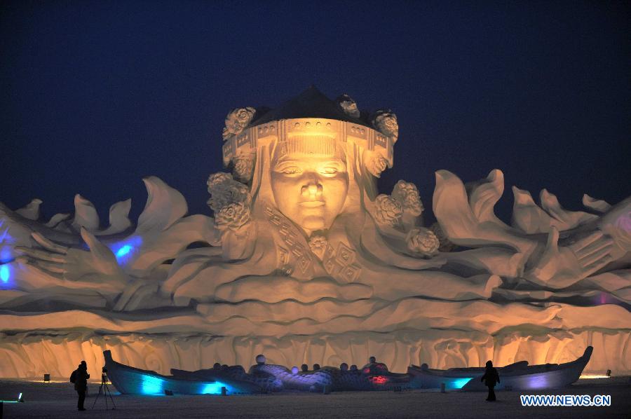 Snow sculptures are seen in the 25th China (Harbin) International Snow Sculpture Art Expo in Harbin, capital of northeast China's Heilongjiang Province, on Jan. 8, 2013. The expo covers an area of 600,000 square meters and used 100,000 cubic meters of snow. (Xinhua/Wang Jianwei) 