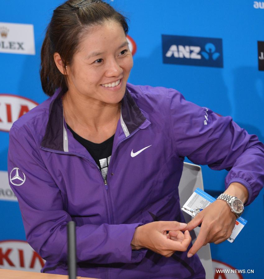 Chinese tennis player Li Na attends a press conference of the Australian Open tennis tournament in Melbourne Jan. 13, 2013. The 2013 Australian Open tennis tournament will start on Jan. 14. (Xinhua/Chen Xiaowei) 