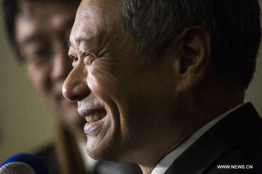 Director Ang Lee receives interviews in Los Angeles, the United States, on Jan. 13, 2013. Composer Michael Danna won for best original score of the 70th Golden Globe Awards for composing the melody of Ang Lee's 3-D fantasy film "Life of Pi". (Xinhua/Zhao Hanrong)  