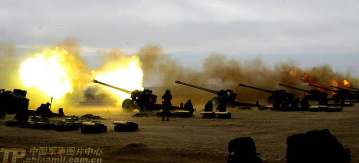 Situated in the depth of the Inner Mongolian Grassland, the Zhurihe Combined Tactics Training Base of the Beijing Military Area Command (MAC) of the Chinese People's Liberation Army (PLA) is the PLA's most modernized training base, the only training base where the PLA can hold group-army-scale actual-troop campaign exercise. (chinamil.com.cn/Zhang Kunping)