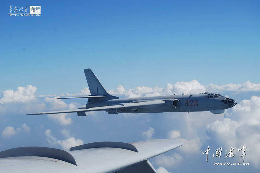 The aviation regiment conducts air raid drill in southern China. (Photo/ Navy.81.cn)