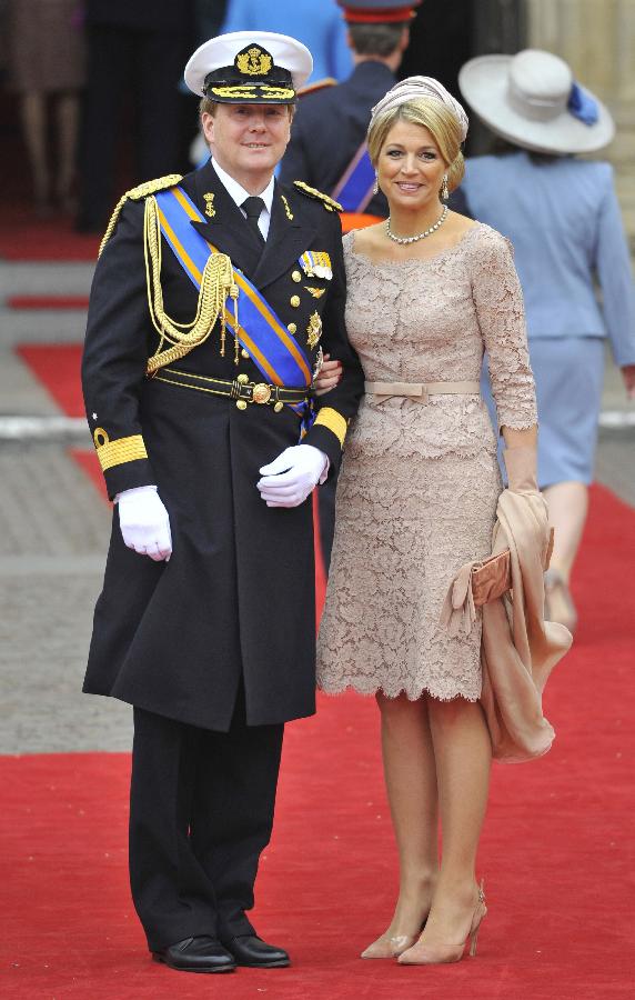 Netherlands' Crown Prince Willem Alexander and Princess Maxima are seen arriving at Westminster Abbey before the wedding of Britain's Prince William and Kate Middleton in central London on this April 29, 2011 file photo.(Xinhua/Reuters)