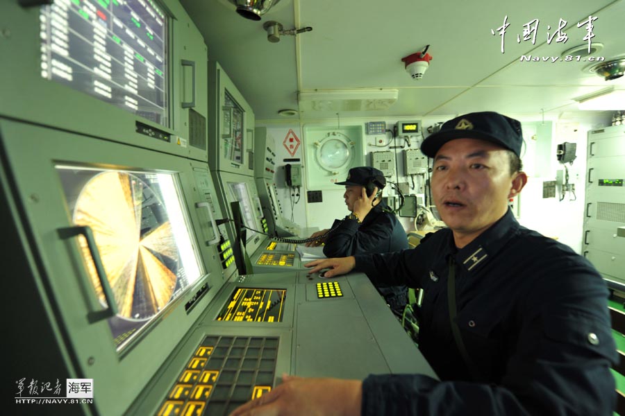 Recently two frigates of South Sea Fleet conduct drill and patrol in South China Sea in order to meet the demand of future maritime battles. (Photo/ Navy.81.cn)